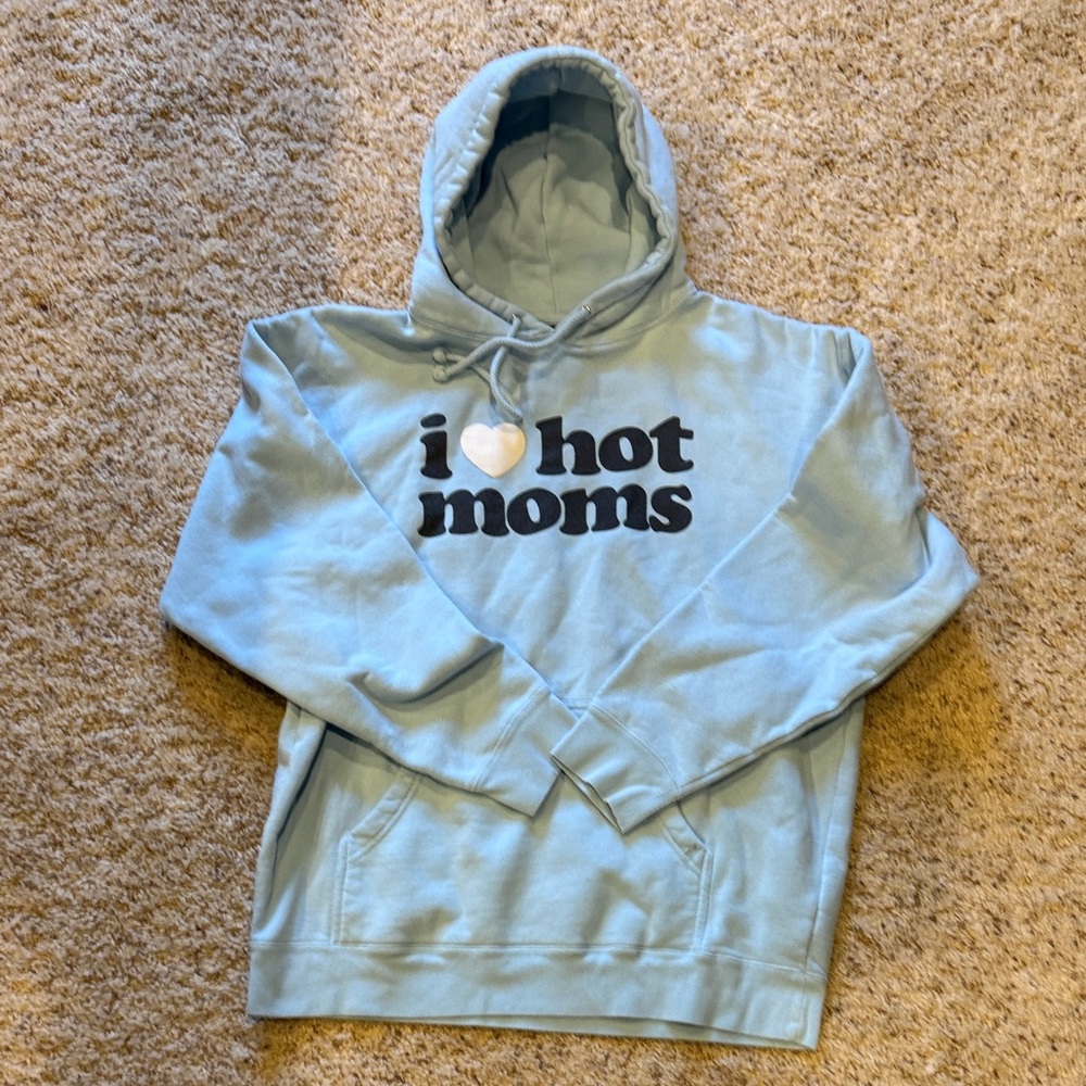 I Heart Hot Moms Light Blue Graphic Hoodie